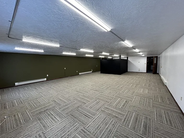 219 E Pine St #203 — Photo 8