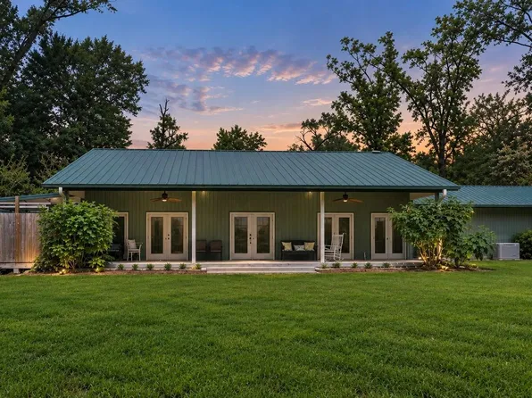 451 W Main Dr, Shepherd, TX 77371