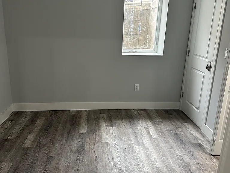 1533 N Lawrence St #1 — Photo 25