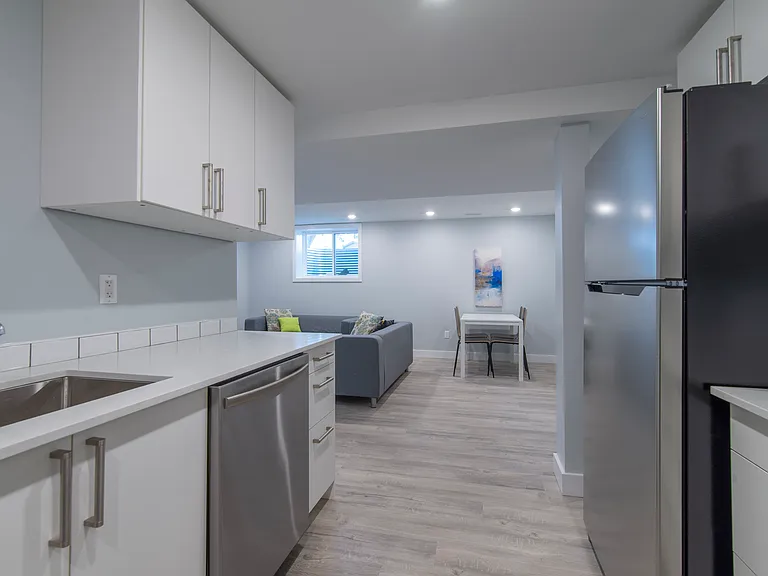 1057 Falaise Rd #B — Photo 5