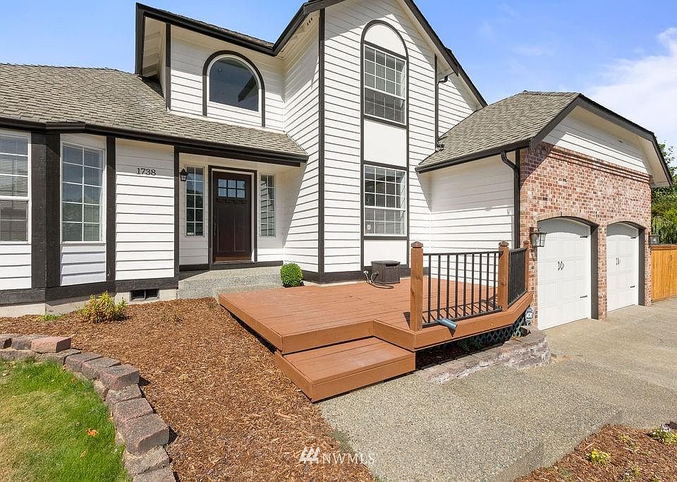 1st image of 1738 25th Street Pl SW