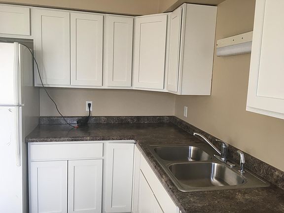2nd image of 376 Hope Ave #3