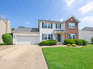 2816 Polo Rd, Bloomington, IL 61704