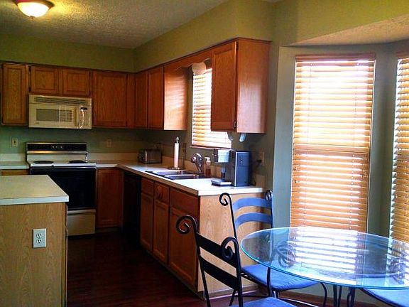 5th image of 4436 Woodstream Dr
