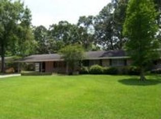 11680 Mollylea Dr, Baton Rouge, LA 70815