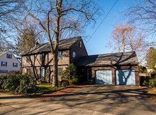 178 Edge Hill Rd, Milton, MA 02186