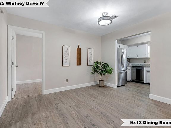 5th image of 3325 Whitney Dr W