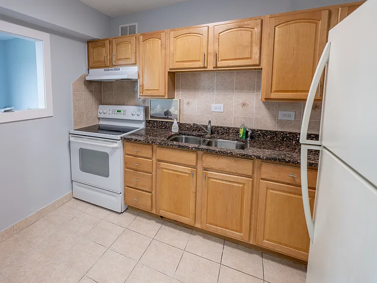 7337 S South Shore Dr #1128 — Photo 3