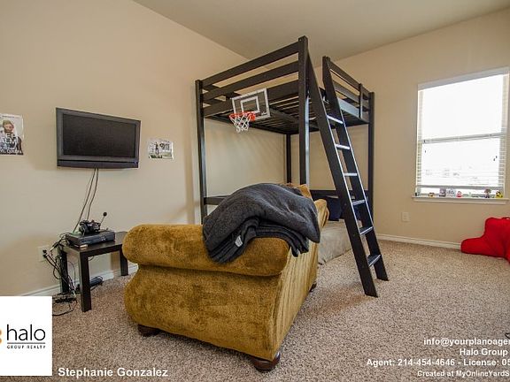 4th image of 1420 Arapaho Dr