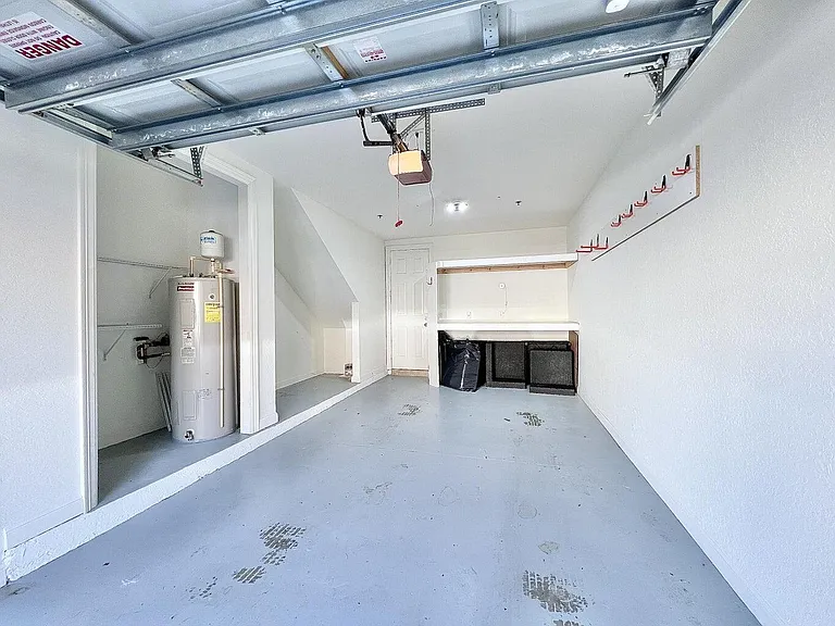 840 Marina Del Ray Ln #2 — Photo 5