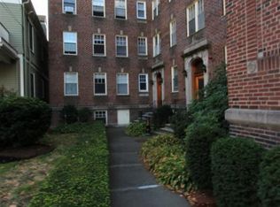 30 Langdon St APT 10, Cambridge, MA 02138