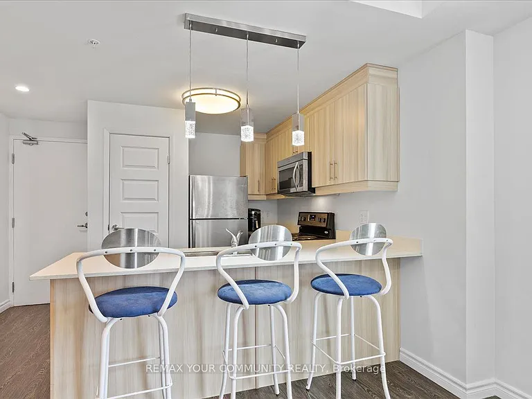 158 King St N #1105 — Photo 13
