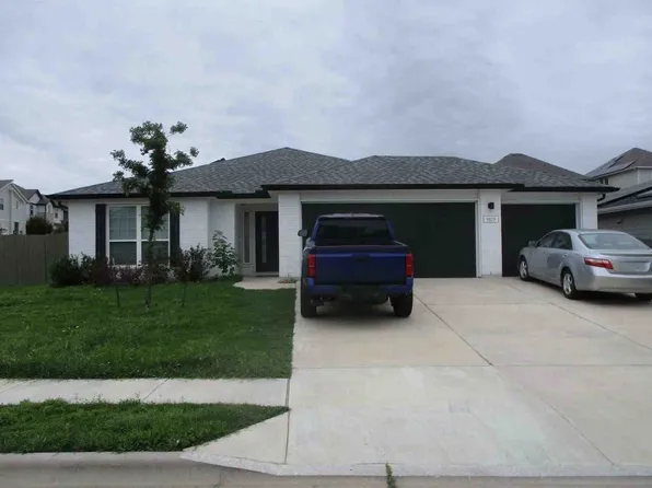 9829 Evening Canopy Dr, Manor, TX 78653
