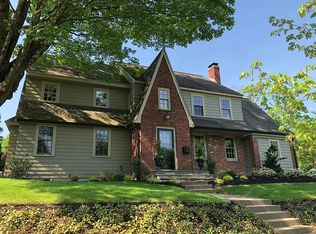 22 Pierrepont Rd, Winchester, MA 01890