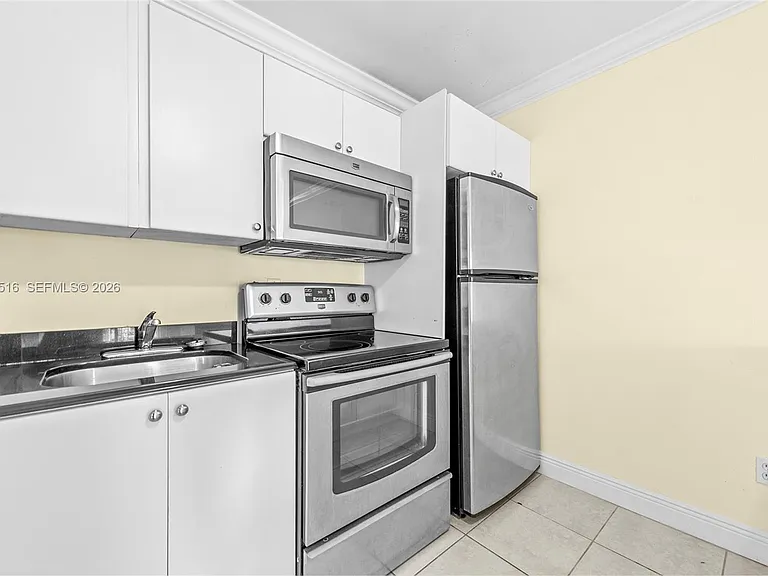 8240 SW 210th St #106 — Photo 9