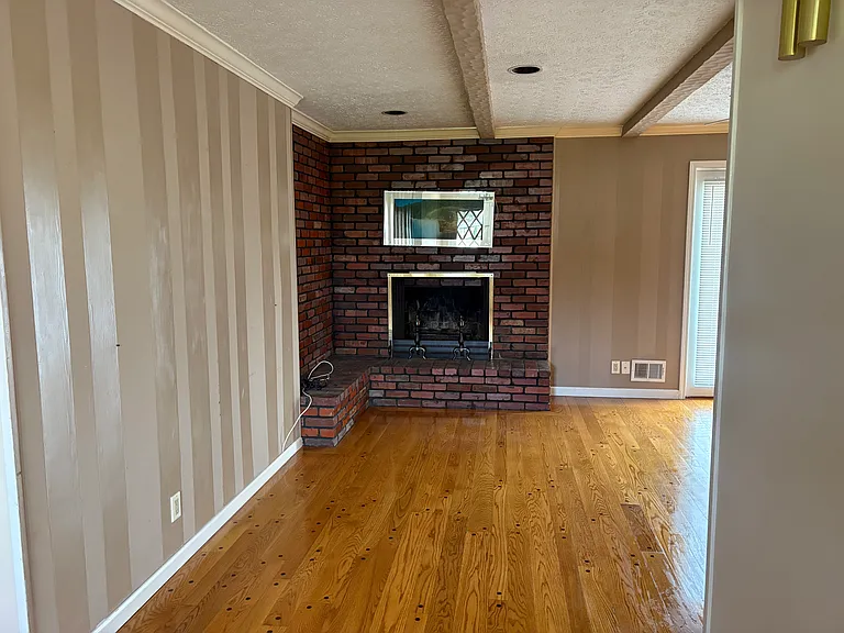 10507 Seatonville Rd — Photo 21