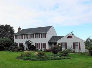 2541 Rising Sun Rd, Slatington, PA 18080