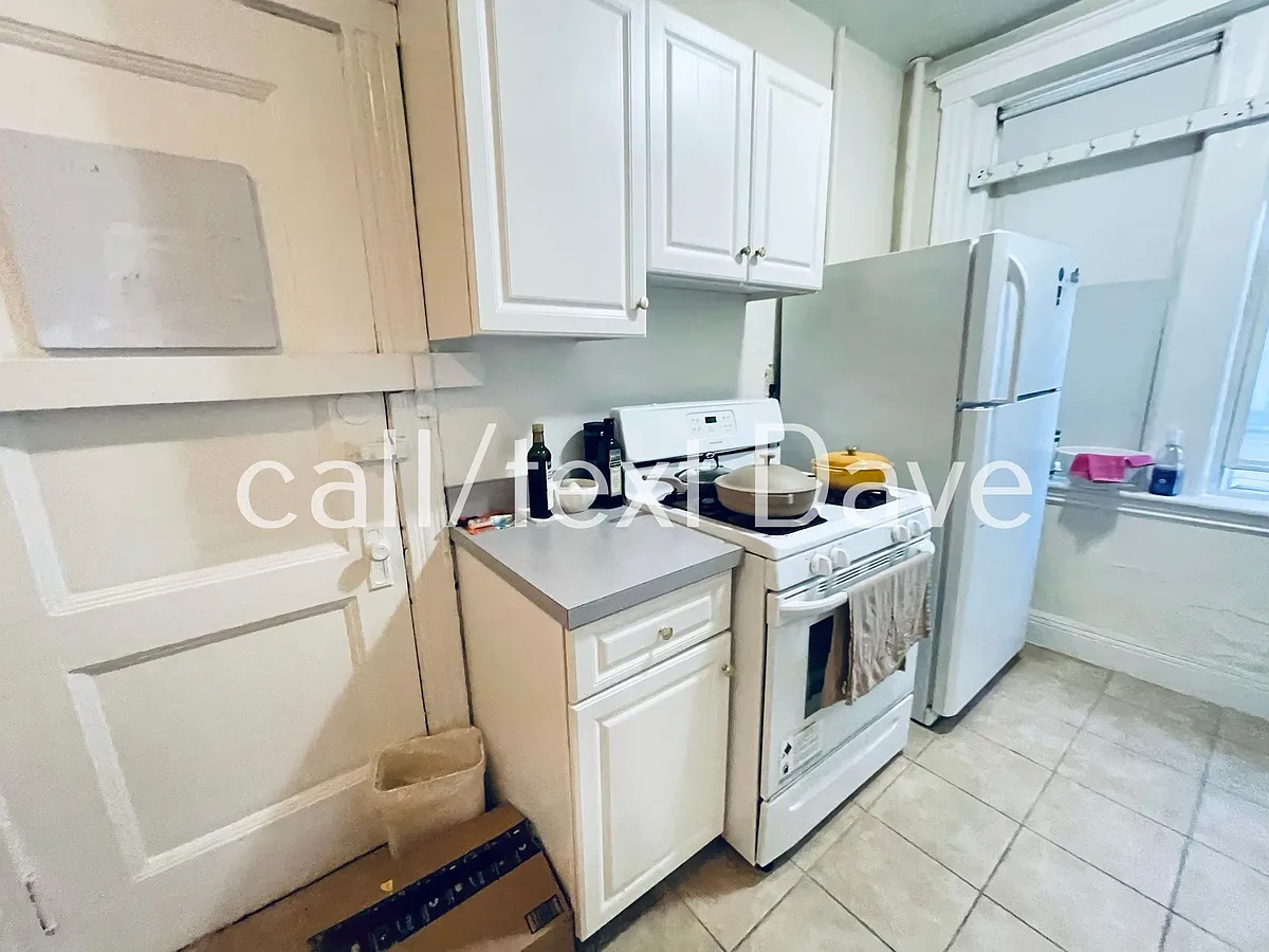 Building Photo - 132 Washington St #26