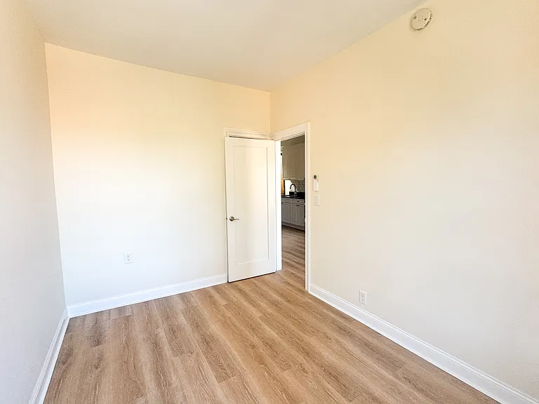 7175 Yellowstone Blvd #2 — Photo 9