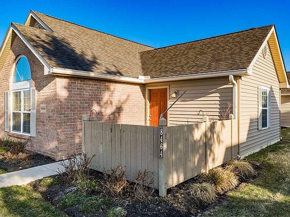 2nd image of 8464 Taylor Chase Dr