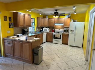 3250 NW 65th St, Fort Lauderdale, FL 33309