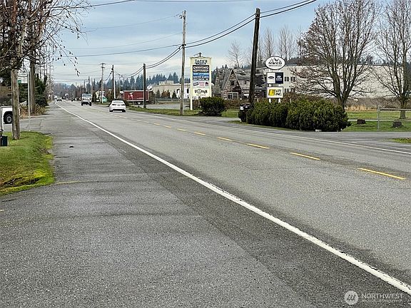 4th image of 39 Old Highway 99 South Road