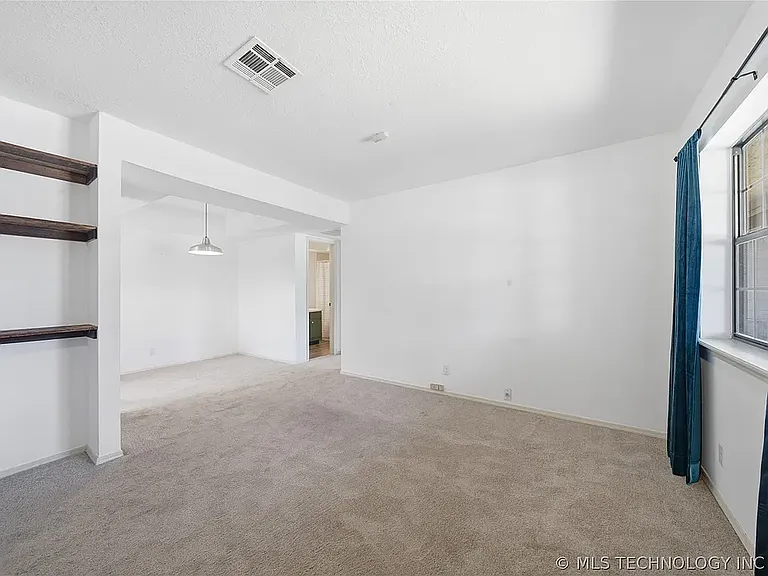 6354 S 80th East Ave #E — Photo 7