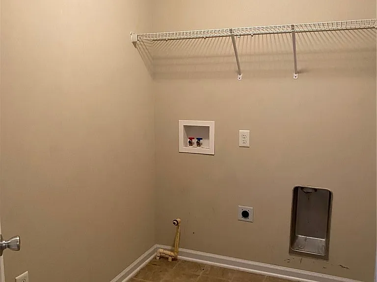 146 Fountain Grove Dr — Photo 15