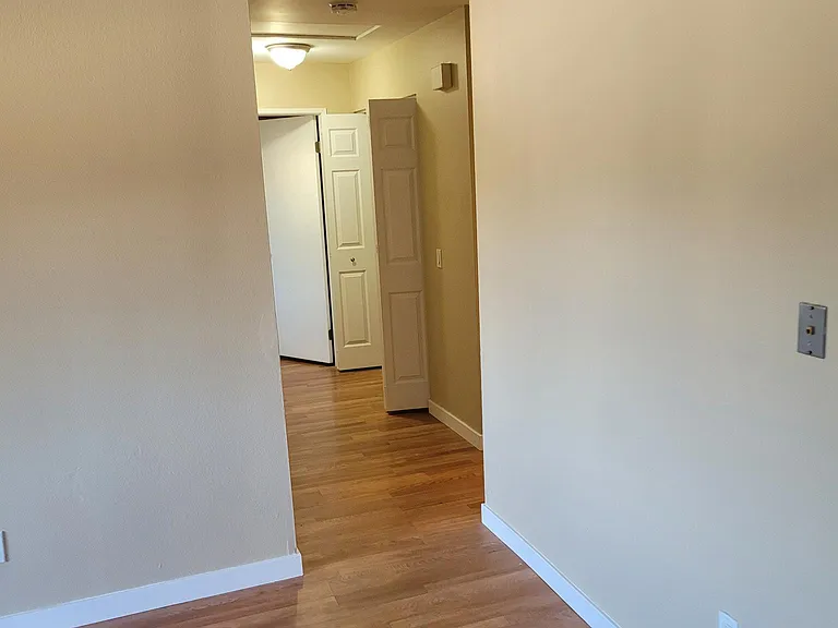 205 Woodland Pkwy #235 — Photo 17
