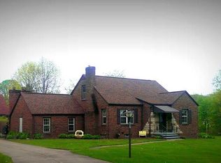 207 Burkhardt Ave NE, Canton, OH 44704
