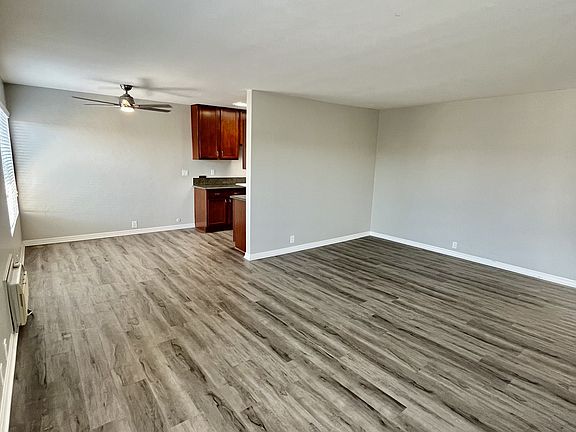 2nd image of 2015 Robinson Ave APT 12