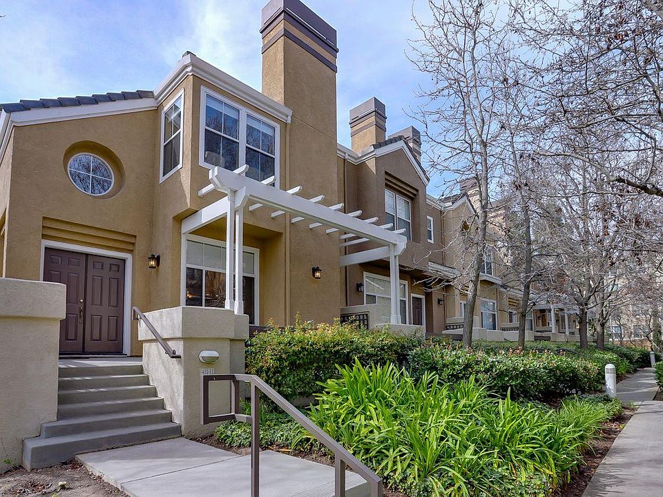 1st image of 411 Camille Cir Unit 11