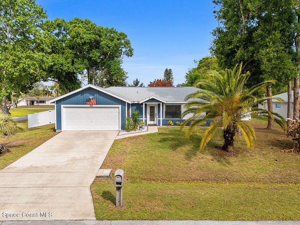1st image of 507 Vin Rose Cir SE