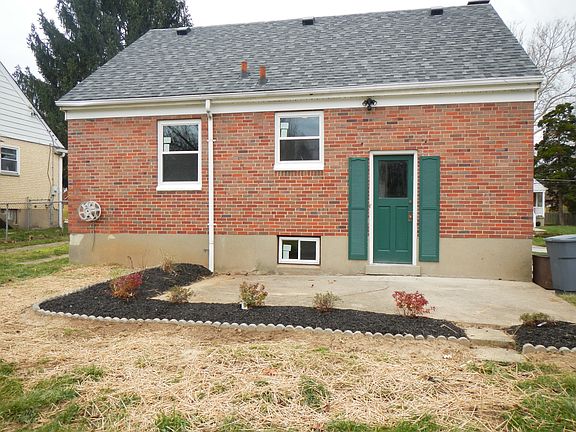 3rd image of 1158 Ayershire Ave