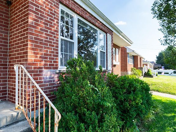 4th image of 114 Garden Way