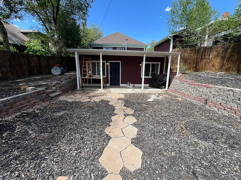 839 E Costilla St #B — Photo 22