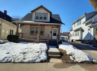 1321 N 40th St, Milwaukee, WI 53208