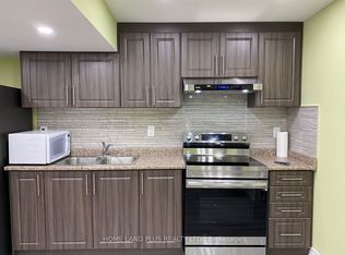 43 Lanark Cir UNIT 2, Brampton, ON L6X 5L5