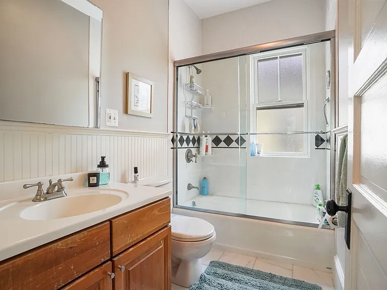 37 Dimick St #3 — Photo 9