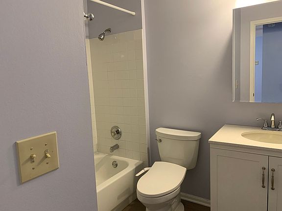 4th image of 786 N Gary Ave Unit 109