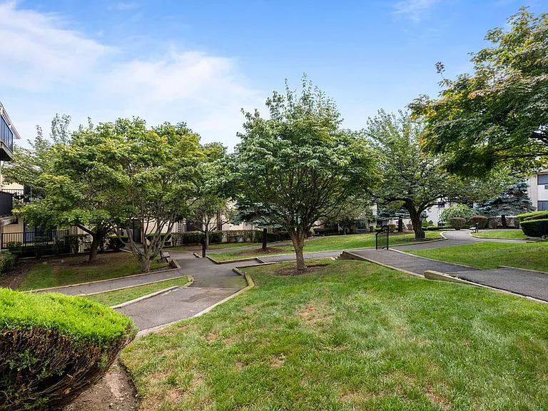 Riverview at Nyack — Photo 20