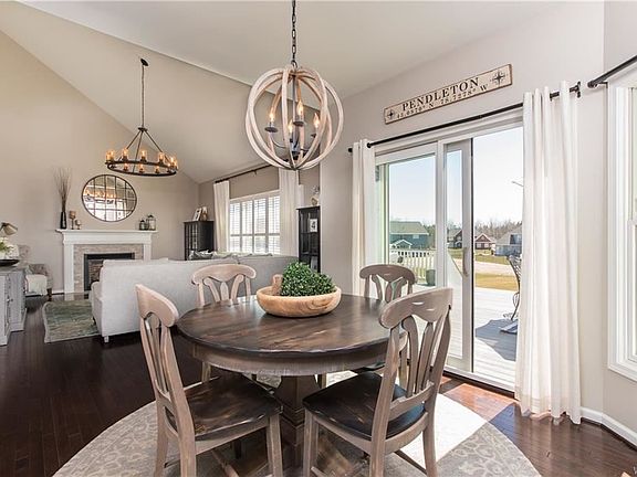5th image of 7156 Rolling Meadows Dr