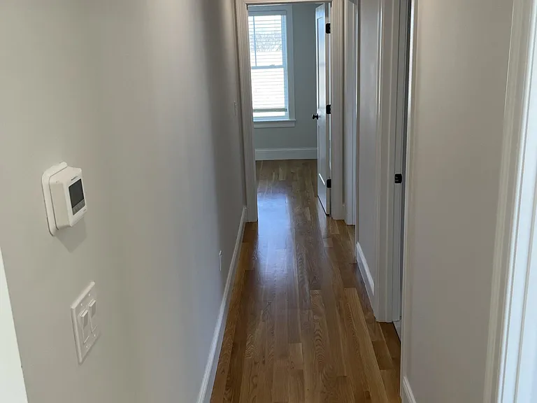 22 Henderson St #2 — Photo 8