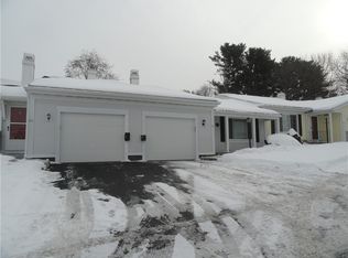 64 Greenway Blvd, Churchville, NY 14428