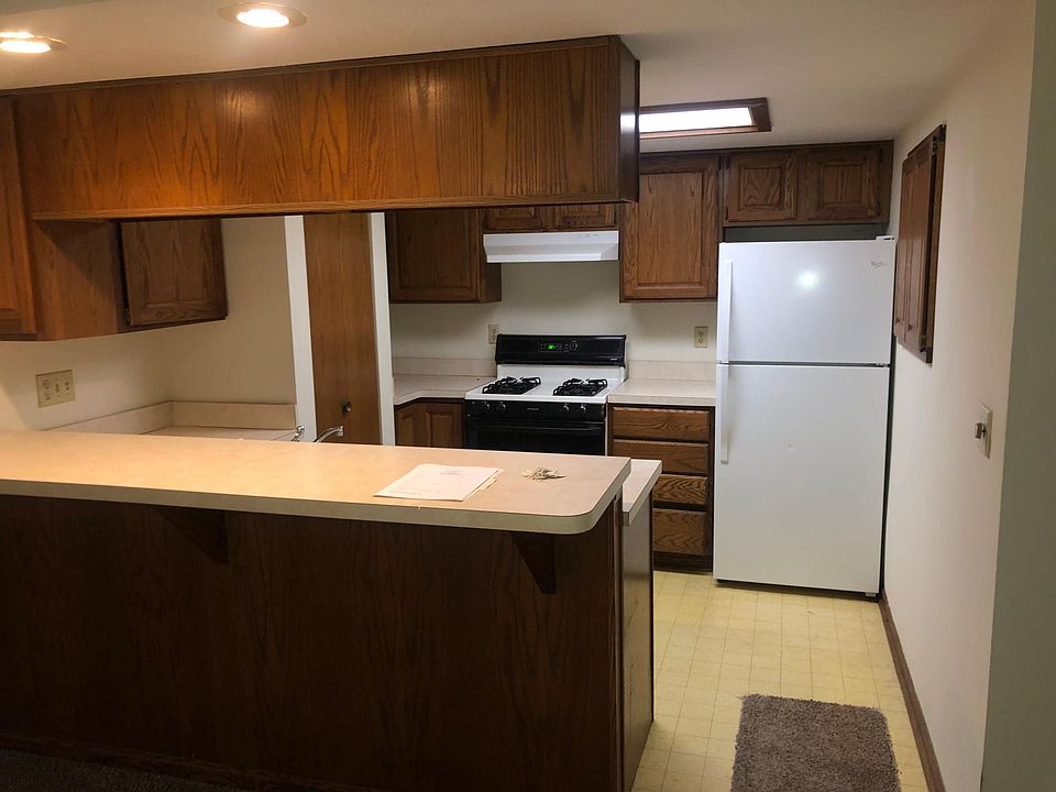 1st image of 2159 Pinebrook Trl