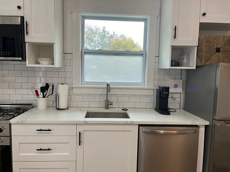 2810 N Mitchell Ave #B — Photo 9