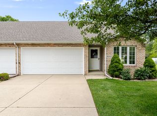 3643 Sandalwood Ct, Highland, IN 46322