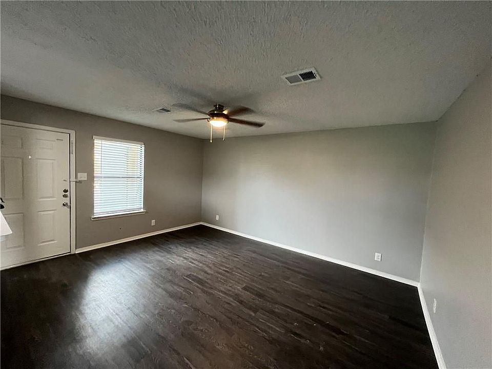 1st image of 5507 Rose Hill Cir
