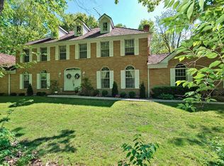 3N151 Sylvan Dr, Elburn, IL 60119
