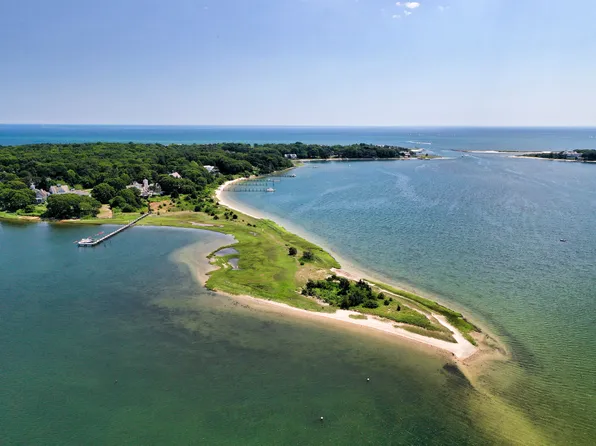 255 Bayberry Way, Osterville, MA 02655